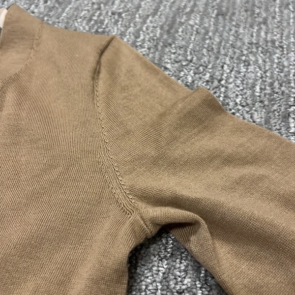 Burberry Scalloped Cardigan - Picture 12 of 14